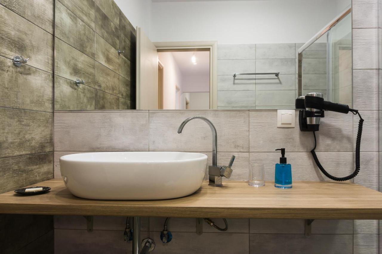Comfort Zone Apartment In The Heart Of Athens Luaran gambar
